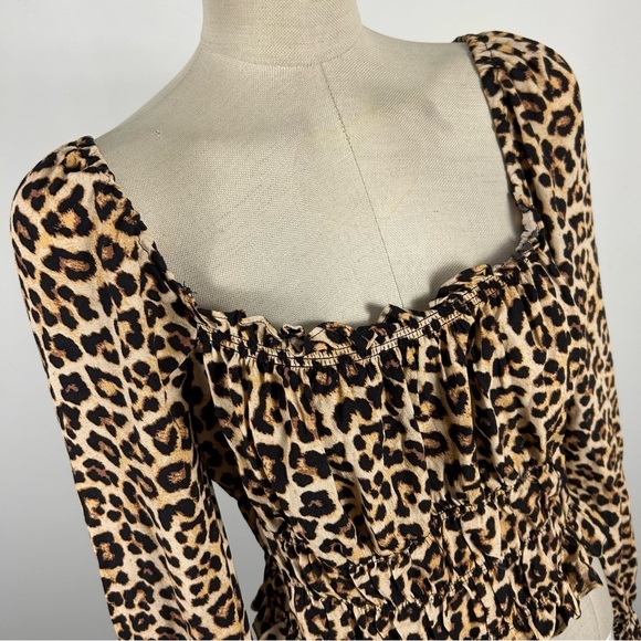 H&M cropped Leopard Print Long Sleeve Women's Top M - Picture 4 of 10